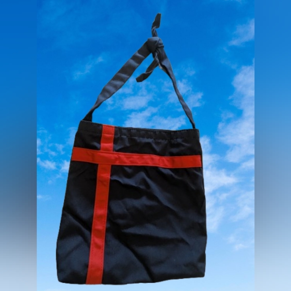 Vintage Red Blue Messenger Style Bag Durable Design